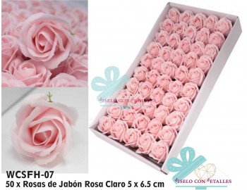 Rosas de jabón en color rosa claro en caja de 50 uds